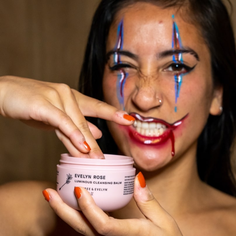 How to Slay Your Halloween Skincare Routine